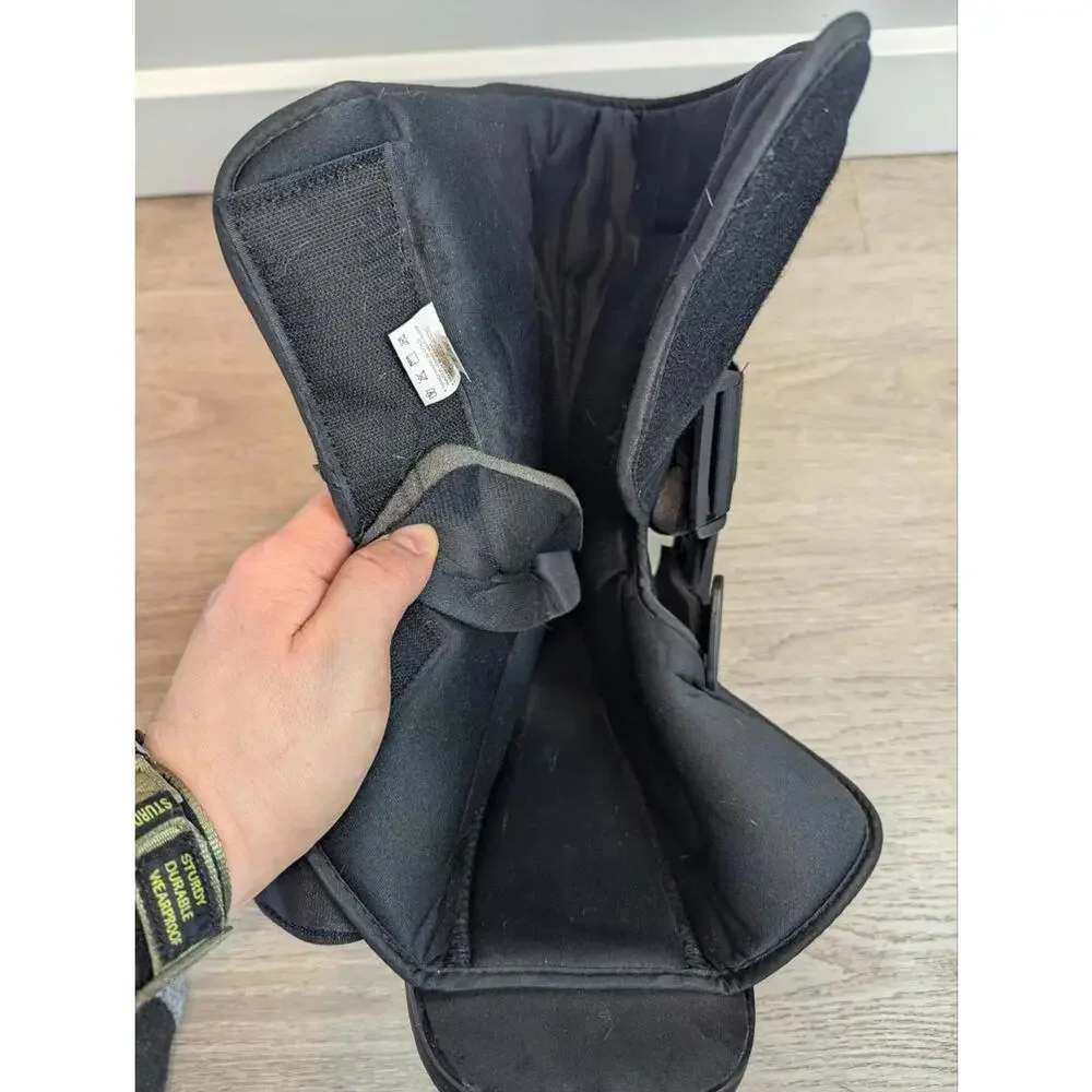 United Ortho Medical Walking Boot with Air Bladder and Rocker Sole Support - Picture 9 of 9